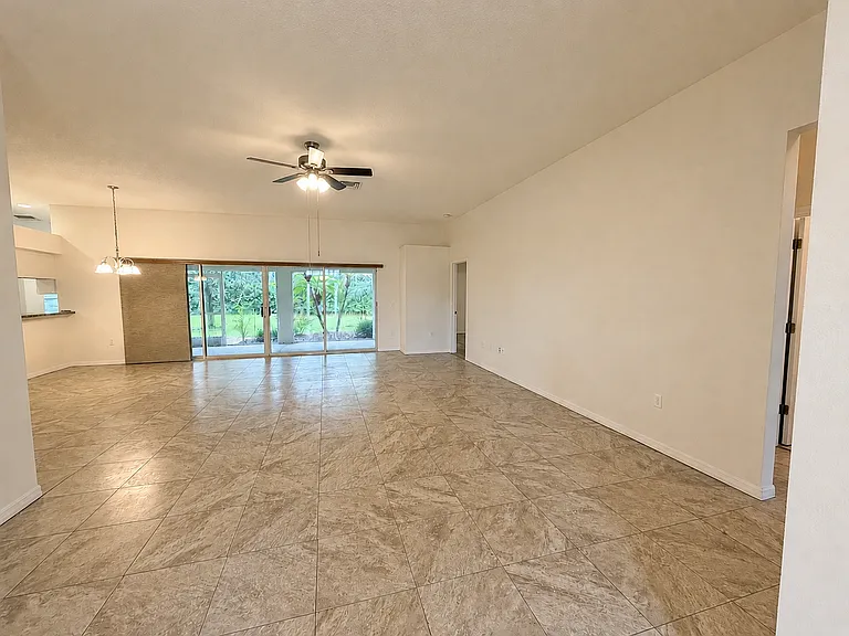 12206 Arron Ter — Photo 2