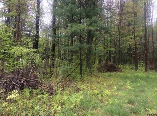 571 Fayville Rd, Broadalbin, NY 12025