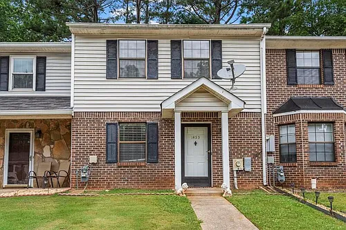 1455 Springleaf Cir SE Photo 1
