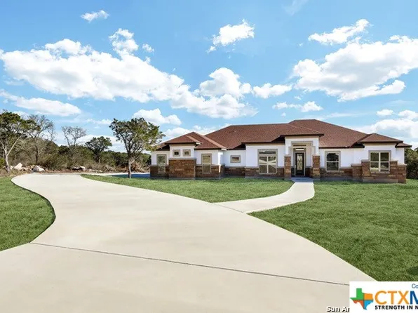 192 Private Road 2773 E, Mico, TX 78056