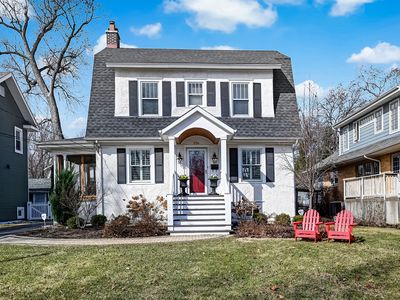 256 Sunset Ave, Glen Ellyn, IL, 60137