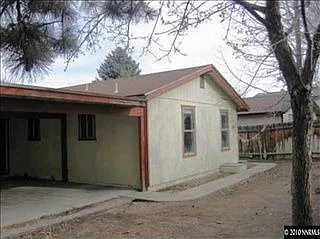 1051 Alta Vista Dr photo 1