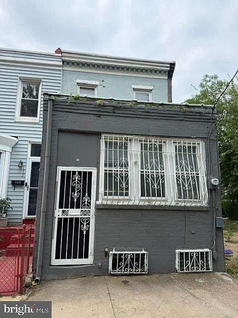 1st image of 314 Clinton St