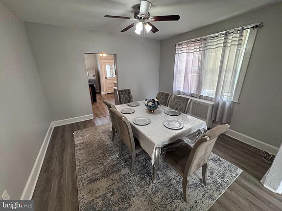 5th image of 222 Townsend Ave