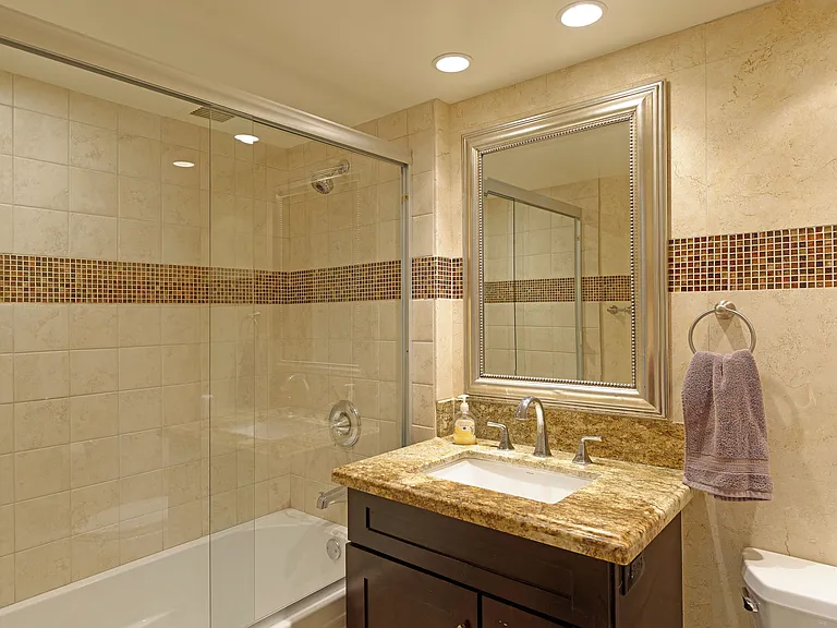 500 W Harbor Dr #1020 — Photo 16
