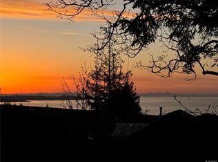 Westridge Townhomes, Colwood, BC V9C 4L6