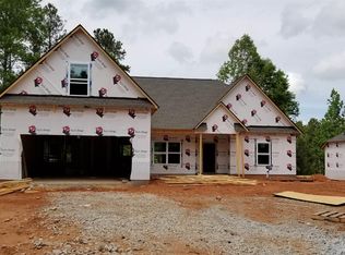 8741 Saint Andrews Pkwy, Winston, GA 30187
