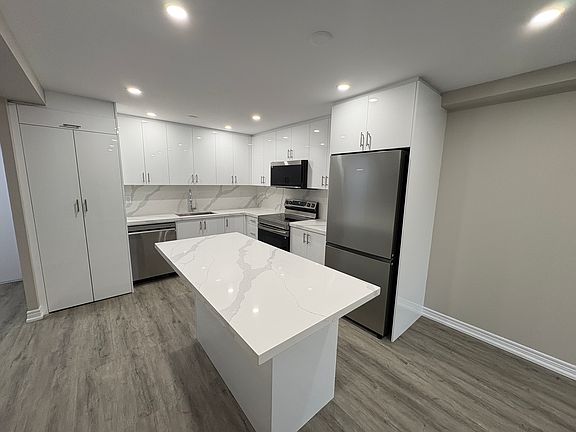 2nd image of 190 Gage Ave S #310