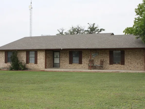 250 County Road 401a, Comanche, TX 76442