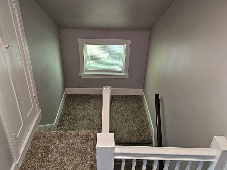 402 S Adams St — Photo 28