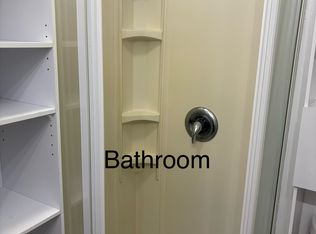 911 Graham St, Racine, WI 53405