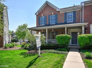 0N302 Baker Dr, Geneva, IL 60134