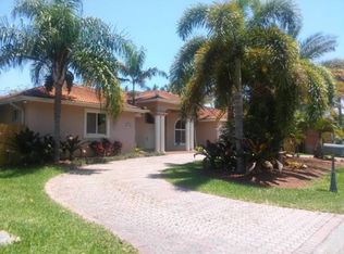 16755 SW 87th Pl, Palmetto Bay, FL 33157