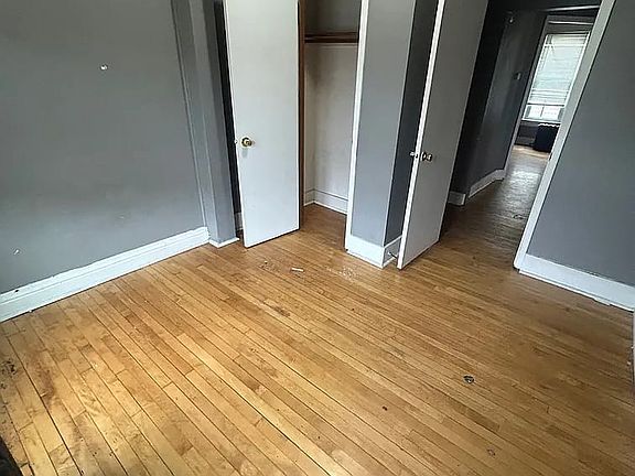 4th image of 1111 5th Ave NW #1