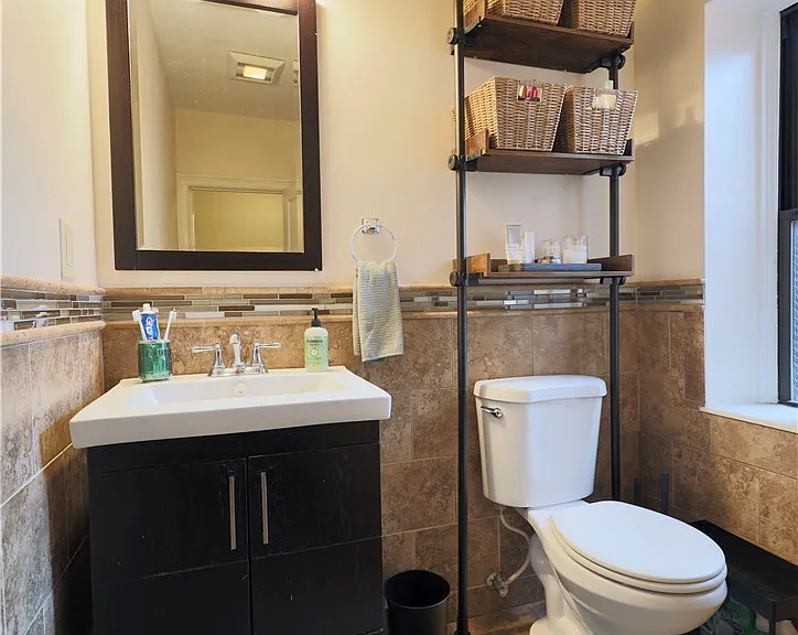 515 Lockhart St #3 — Photo 22