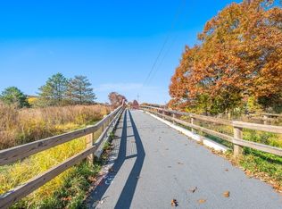 201 Hamilton St, Saugus, MA 01906