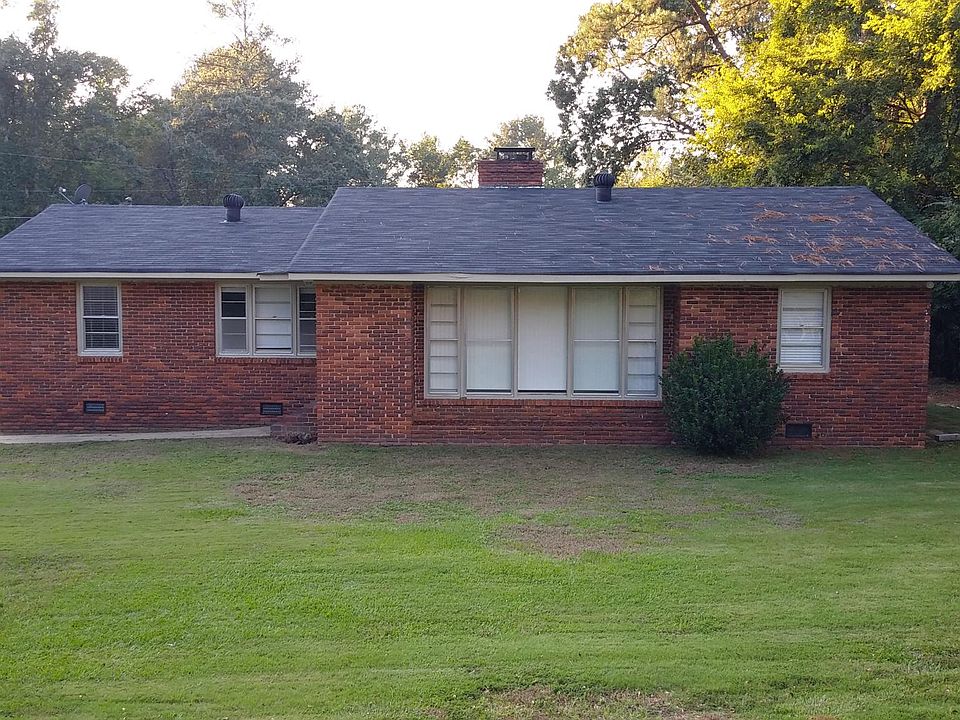 1st image of 5461 11th Ave E