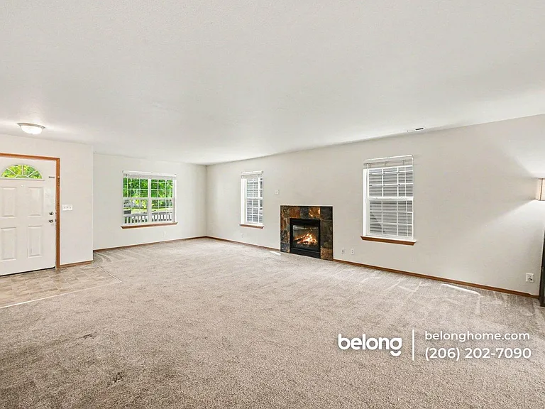 17904 97th Ln E — Photo 2