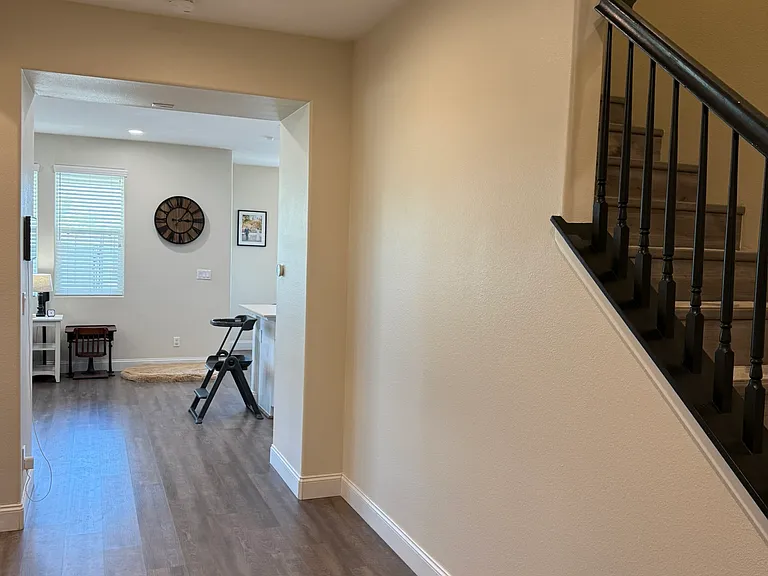 1182 Caddie Loop — Photo 2