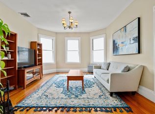 32 Adelaide St #2, Jamaica Plain, MA 02130