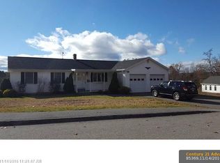 28 Highridge Dr, Augusta, ME 04330