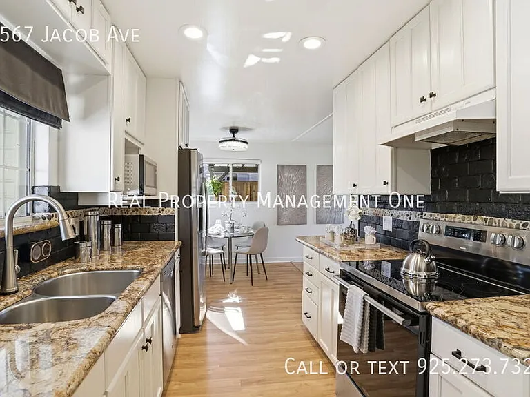 1567 Jacob Ave — Photo 12