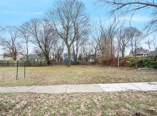 77 Hartford Ave, Muskegon, MI 49442