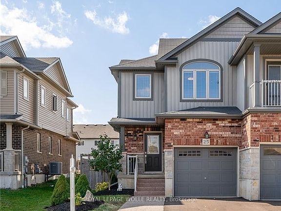 2nd image of 25 Machado St