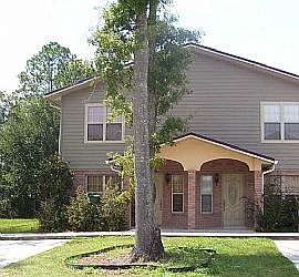 1st image of 722 SE Townhomes Blvd