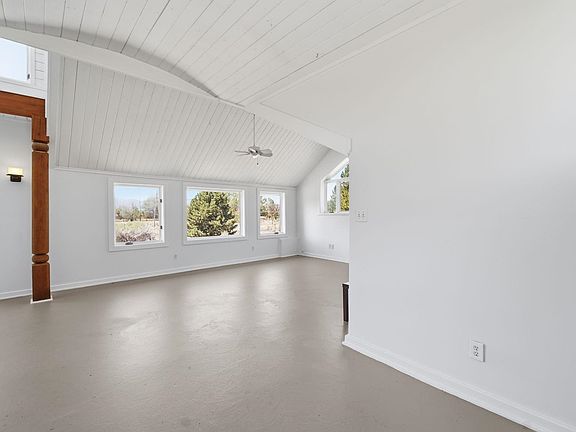 4th image of 1036 La Cienega Road