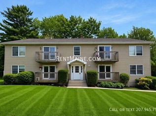 8 Hartley St APT 6, Lewiston, ME 04240