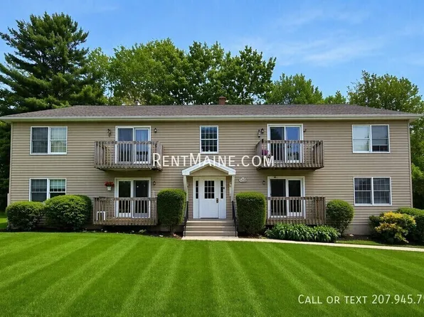 8 Hartley St APT 6, Lewiston, ME 04240