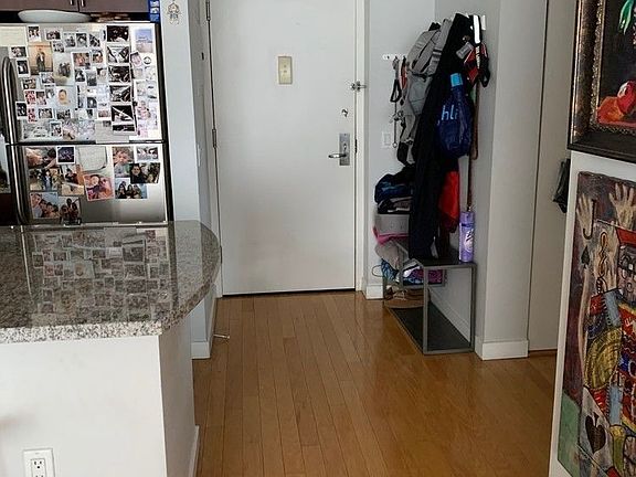 4th image of 555 W 23rd St APT S12f