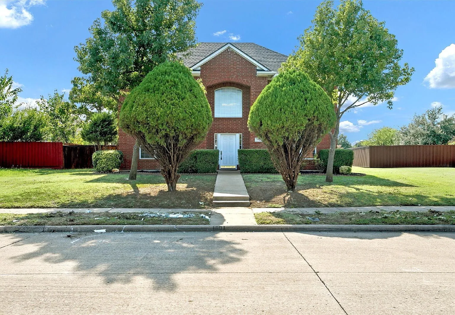4 bed, 3.5 bath, 2765 sqft, $2,945 — Photo 1