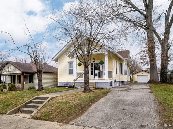 2111 McLean Avenue, New Albany, IN 47150