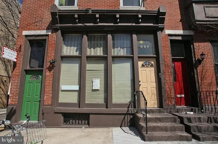 443 Fairmount Ave #A — Photo 1