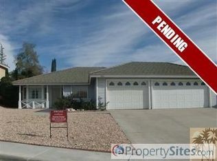 912 Holly Ct, Banning, CA 92220