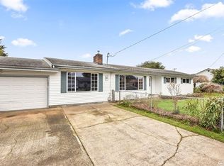 103 John St, Kelso, WA 98626