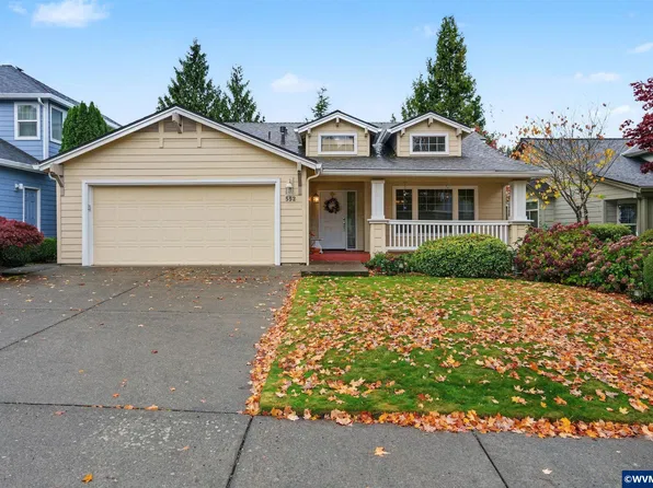 552 Inverness Dr SE, Salem, OR 97306