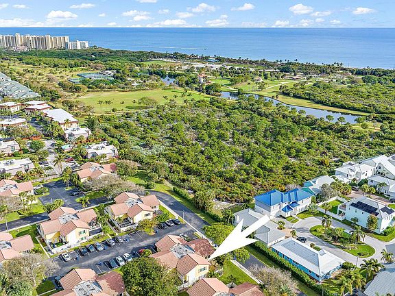 2nd image of 258 Seabreeze Circle