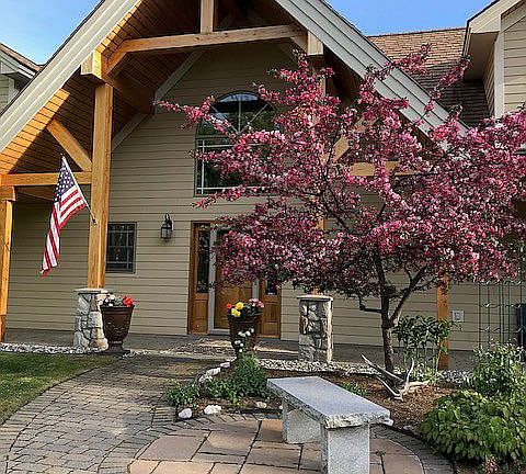 5th image of 753 Orchard Dr