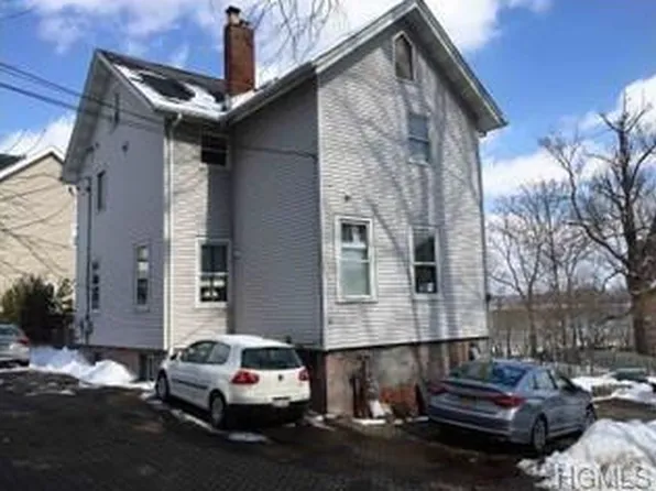 20 Ackerman Pl, Nyack, NY 10960