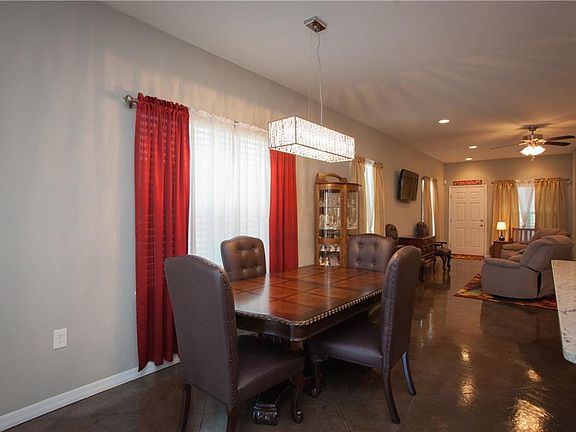 5th image of 3185 Whispering Trails Ave