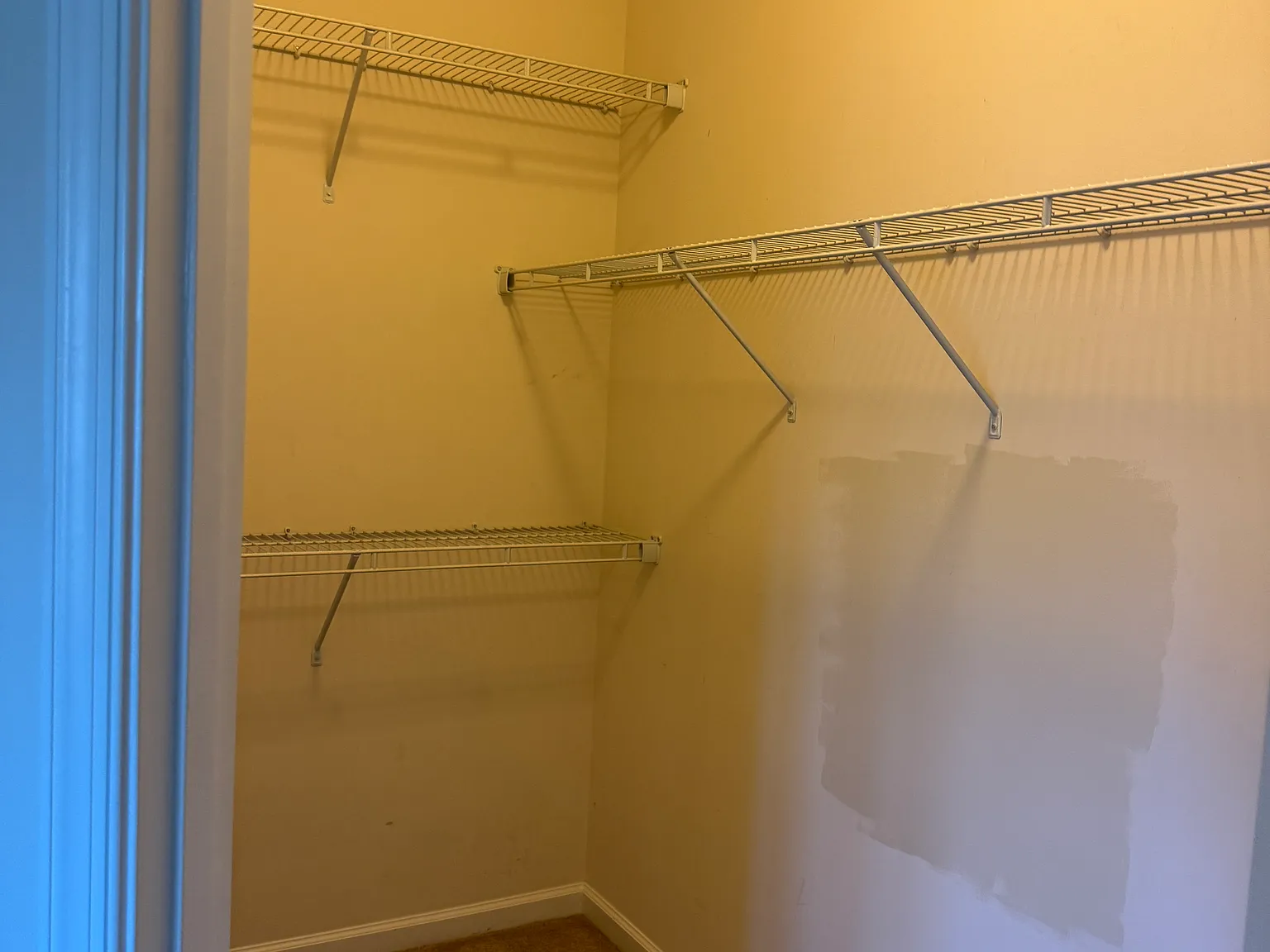 3 bed, 1776 sqft, $2,850 — Photo 2