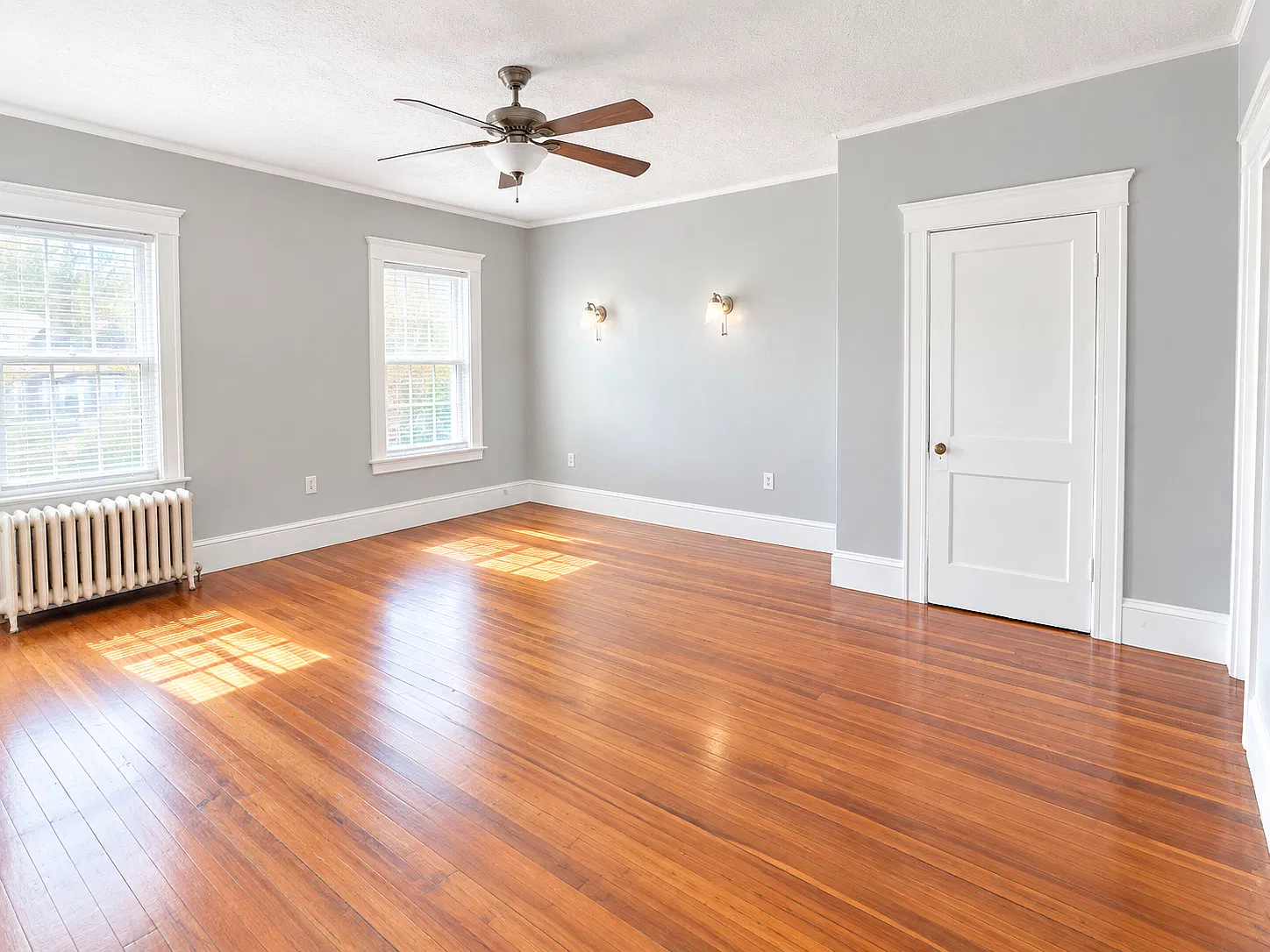 3 bed, 1600 sqft, $2,100 — Photo 4