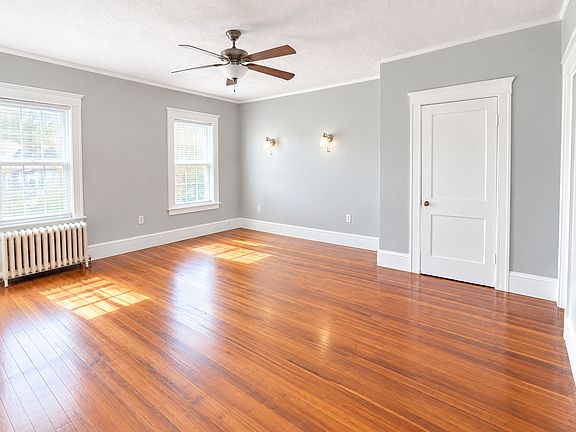 4th image of 6 Glen Rd #2