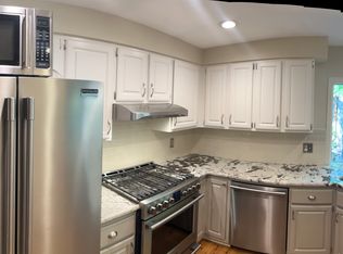 12729 SW Barberry Dr, Beaverton, OR 97008