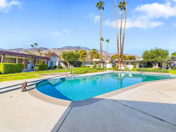 1967 E Tachevah Dr, Palm Springs, CA 92262