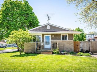 206 E Fauble St, Durand, MI 48429