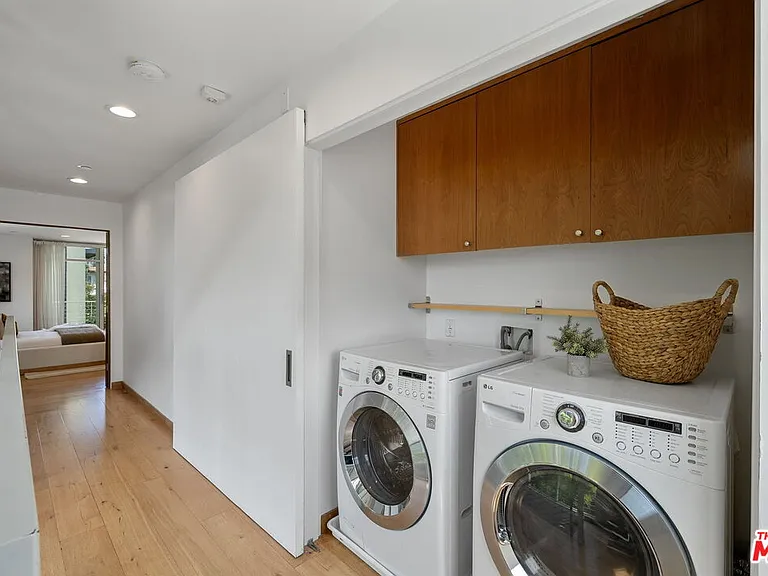 512 Brooks Ave #6 — Photo 15
